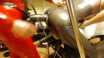 Kız arkadaşı kanseri olan konulu erotik film indir