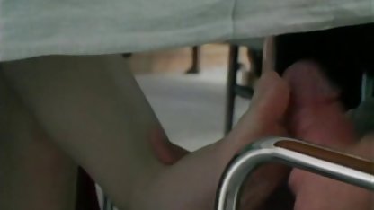 Bir kısa konulu seks filmi adam bir kız arkadaşı ile bazı hayvancılık verdi