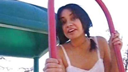 Kedi uyurken erotik konulu seks filmi döktü bira