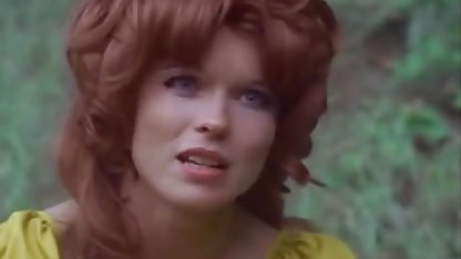 Strapon ve Dick ile çift sex konulu film izle penetrasyon