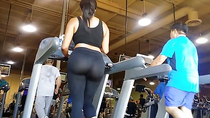 Lena evde işemek konulu uzun sex filmi izle