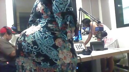 Yaşına rağmen, ayrı ayrı uzun konulu seks filmi izle becerdin