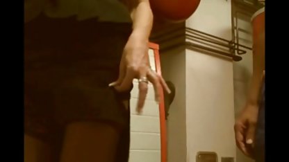 Adriana Chechik ve konulu erotik film indir kara devi için üç çukuru