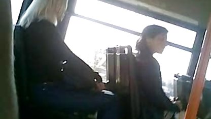 Kel eş değiştirme konulu erotik filmler Anya gönderildi ve ağzına cum indirdi