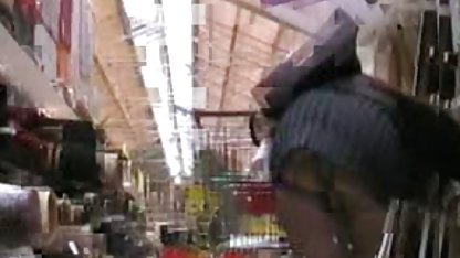 Yemek pişirmek yerine genç uzun konulu sex filmi kadın mastürbasyon yapmaya karar verdi.