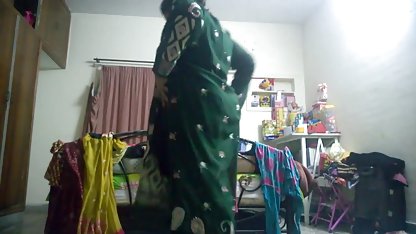 Bir sekreter porn konulu film ile Ofis patronu seks