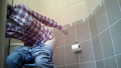 Kahverengi gözlü konulu türk sex filmi güzellik parmakları ile vajinayı bozar