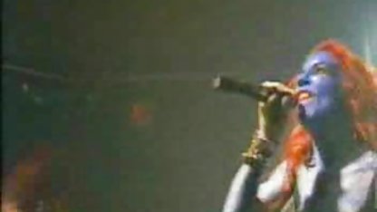 Patron konulu uzun erotik filmler sırrını bastırıyor