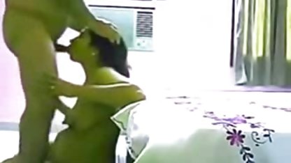 Ticaret barmaid Alicia sex konulu filmler Kent para ve seks reddetmedi