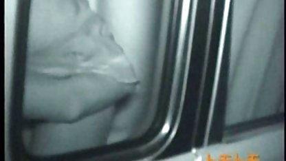 Yaladı bitirmek ve parmak ile kısa konulu erotik film mastürbasyon